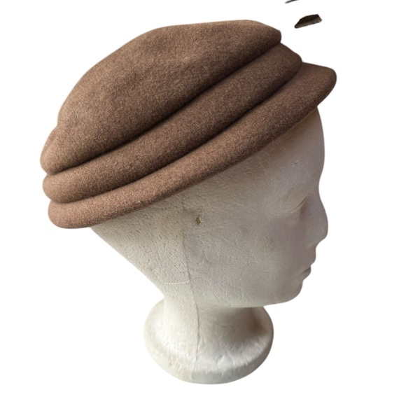 1940s Glenover 100% Wool Feather Flapper Hat‎ - Picture 4 of 6